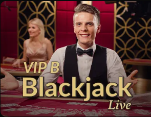 塔帅：凯帕整个赛季的发挥都非常稳定，他完全配得上首发